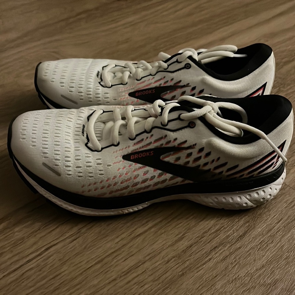 Brooks Ghost 7